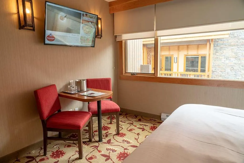 *** Otel Banff Ptarmigan Inn Kanada
