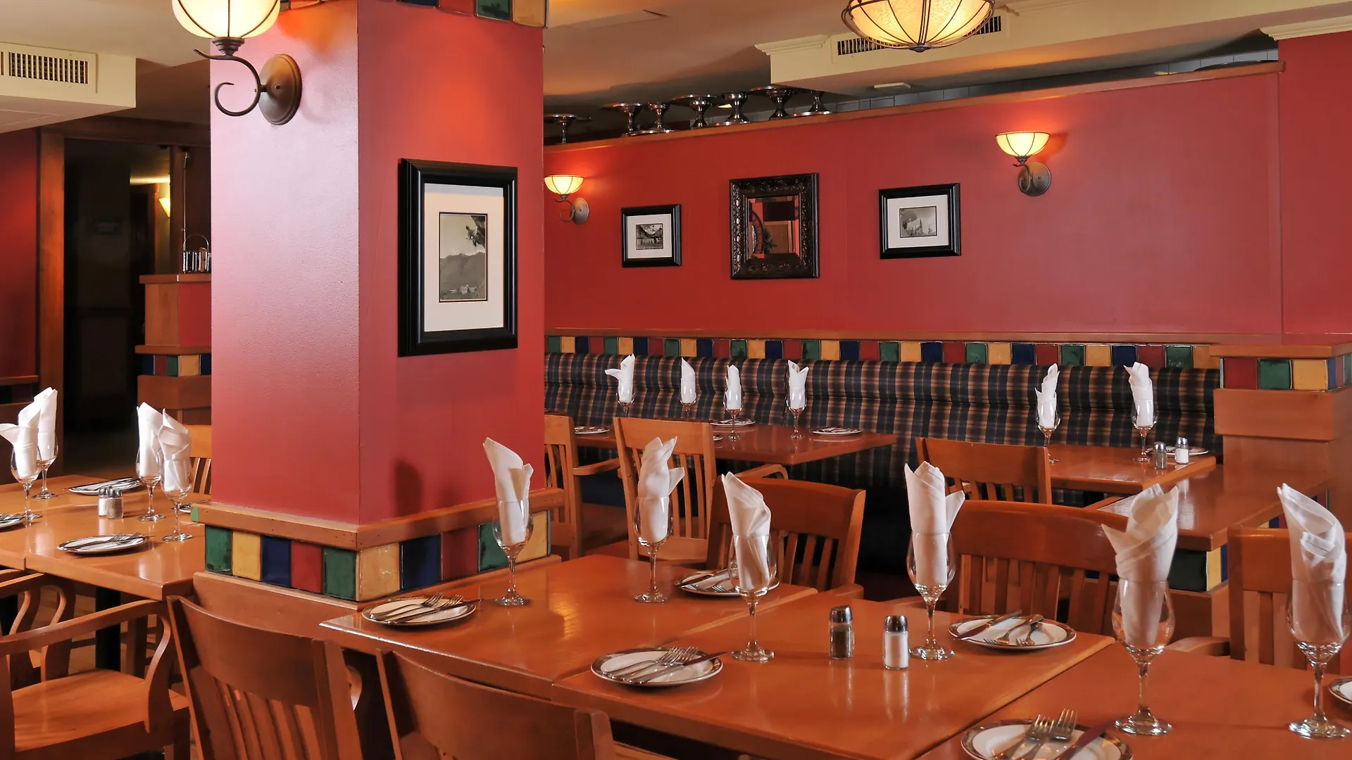 Banff Ptarmigan Inn 3*,